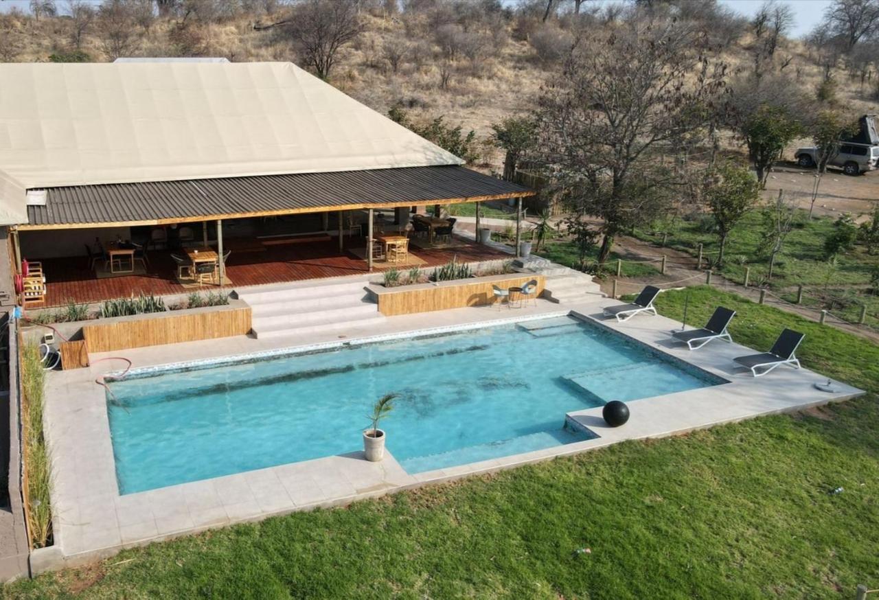 Muchenje Xhabe Safari Lodge Chobe מראה חיצוני תמונה