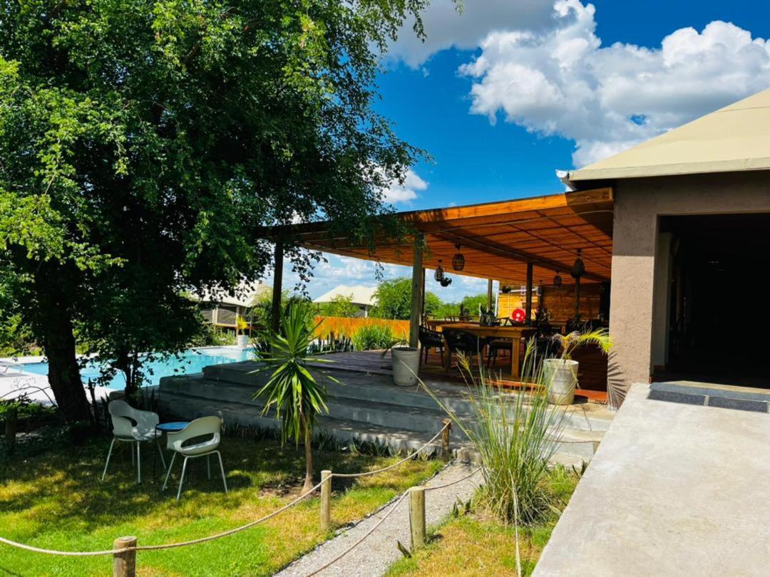 Muchenje Xhabe Safari Lodge Chobe מראה חיצוני תמונה