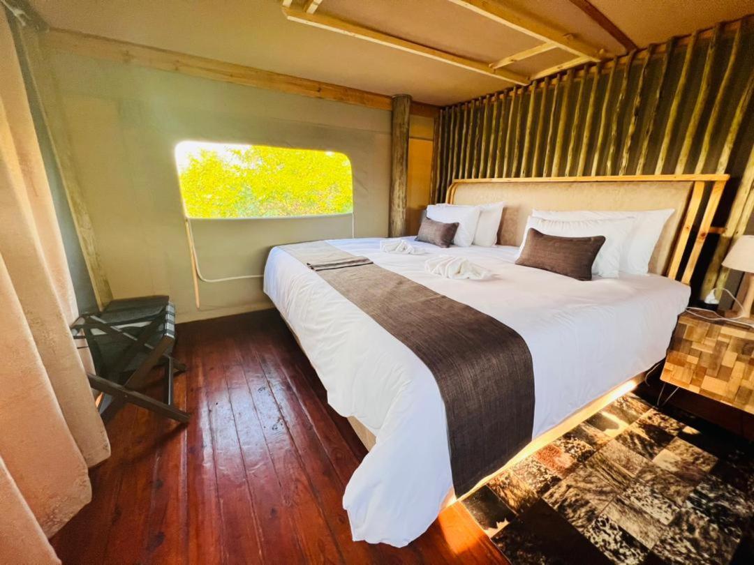 Muchenje Xhabe Safari Lodge Chobe מראה חיצוני תמונה