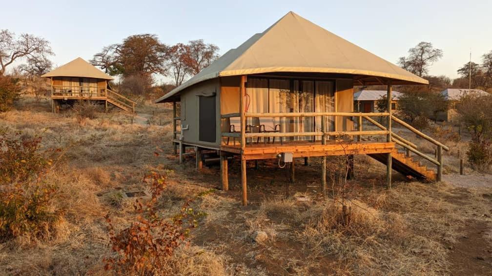 Muchenje Xhabe Safari Lodge Chobe מראה חיצוני תמונה